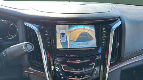 2016 Cadillac Escalade Luxury Collection