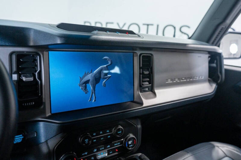 2021 Ford Bronco Outer Banks Advanced