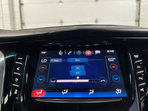 2017 Cadillac Escalade Platinum