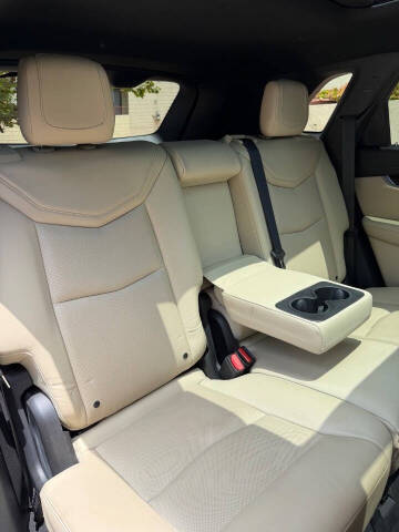 2017 Cadillac XT5 Premium Luxury