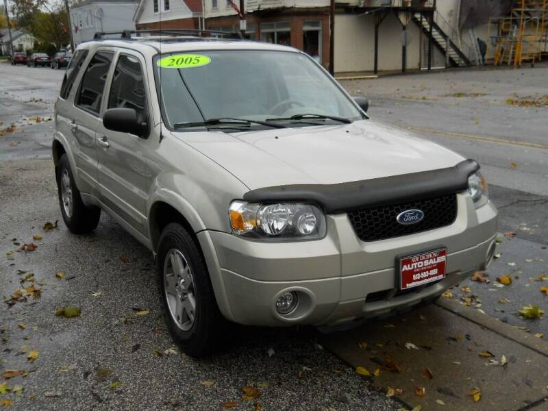 2005 Ford Escape for sale at NEW RICHMOND AUTO SALES in New Richmond OH