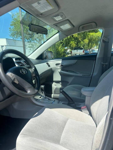 2013 Toyota Corolla L