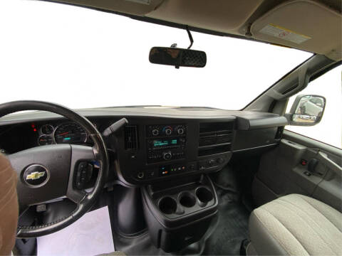 2020 Chevrolet Express 2500