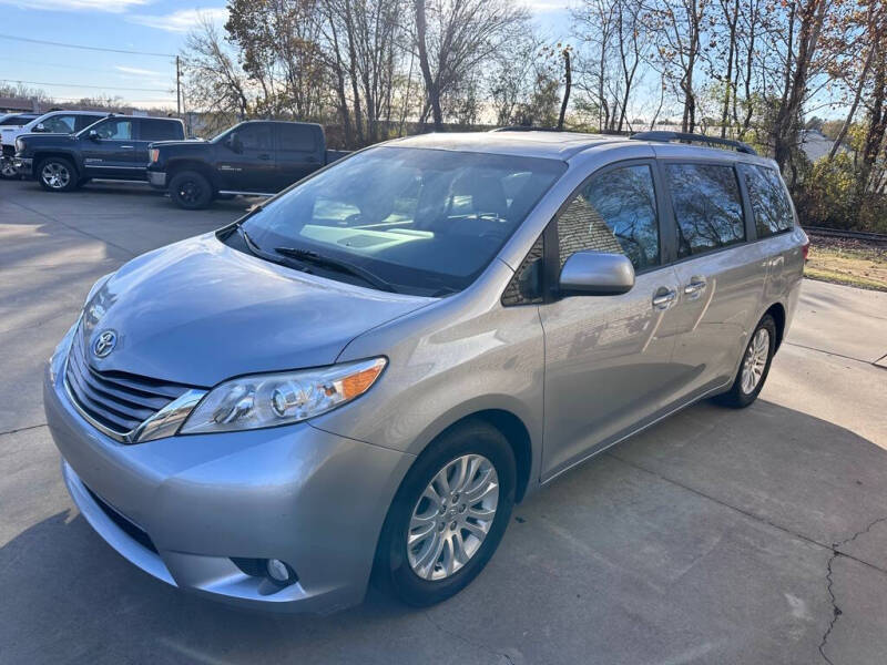 2016 Toyota Sienna