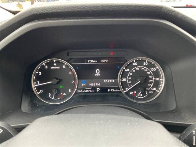 2022 Mitsubishi Outlander ES