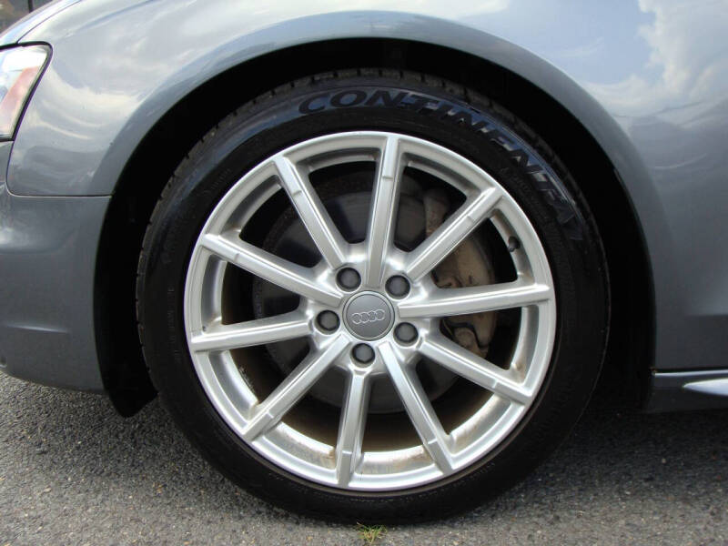 2015 Audi A4 2.0T quattro Premium Plus