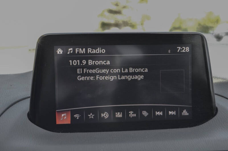 2018 Mazda MAZDA3 Touring