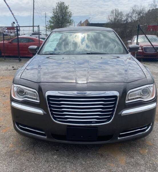 2014 Chrysler 300 for sale at Auto Integrity LLC in Austell GA