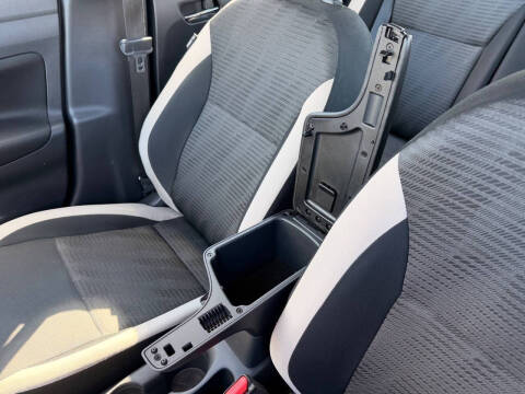 2022 Nissan Versa SV