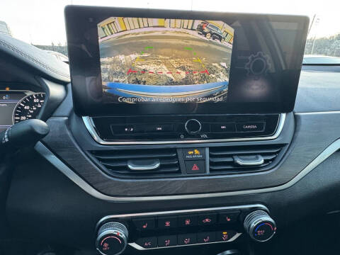 2023 Nissan Altima 2.5 SV