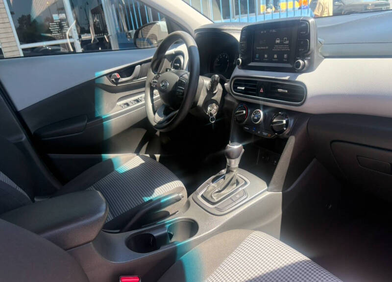 2021 Hyundai Kona SE