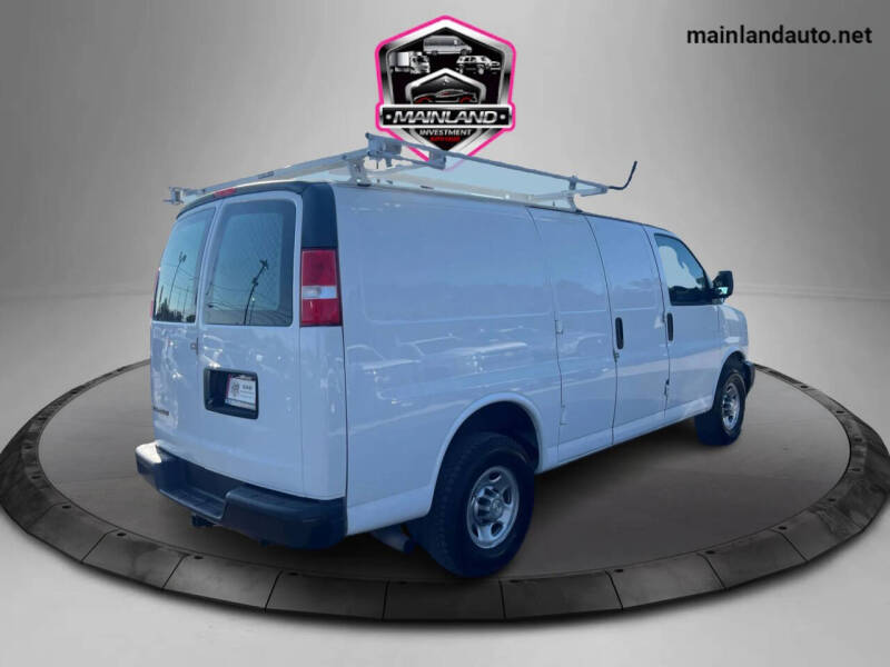2021 Chevrolet Express 2500