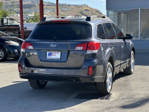2013 Subaru Outback 2.5i Premium