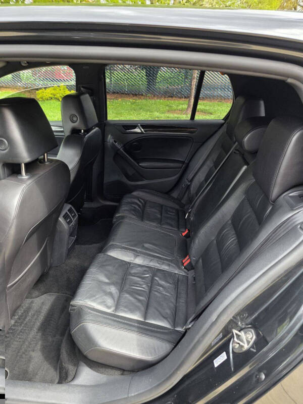 2010 Volkswagen GTI Base PZEV