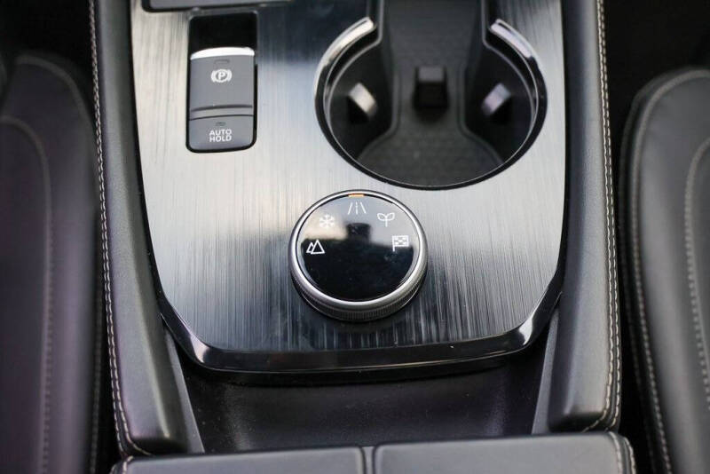 2024 Nissan Rogue Platinum