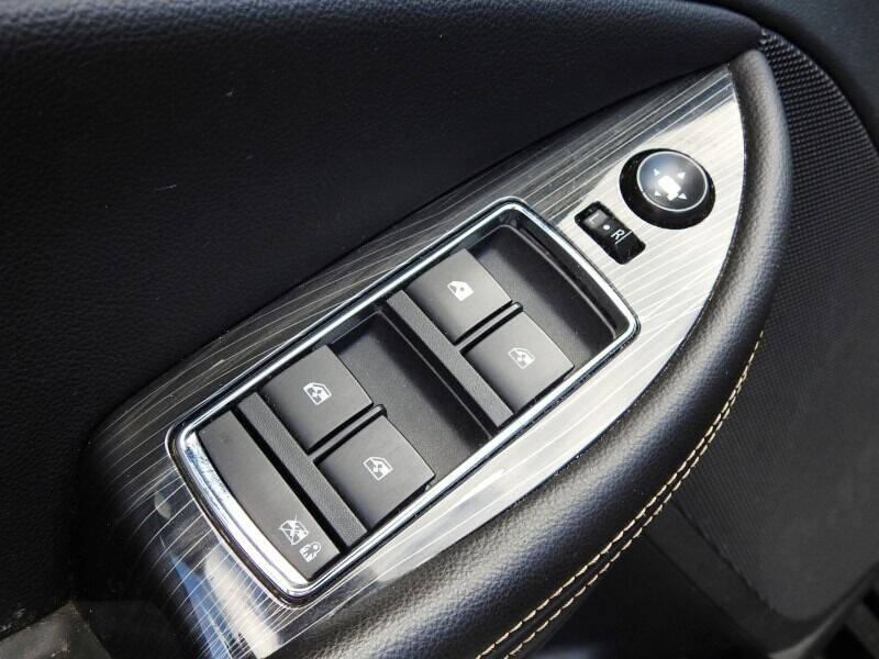 2019 Chevrolet Impala  - $17,900