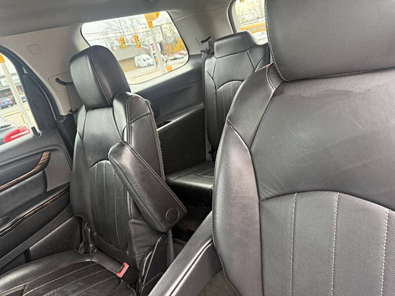 2015 GMC Acadia Denali