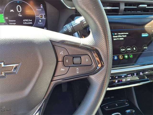 2023 Chevrolet Bolt EUV LT