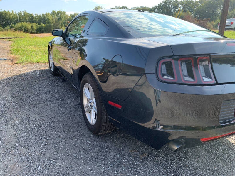 2014 Ford Mustang V6