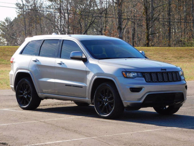 2019 Jeep Grand Cherokee Laredo