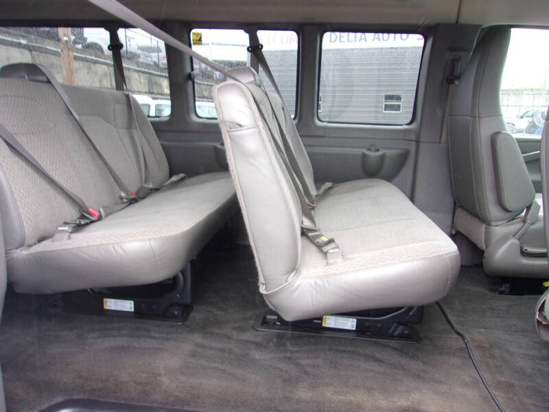 2016 Chevrolet Express LT 3500