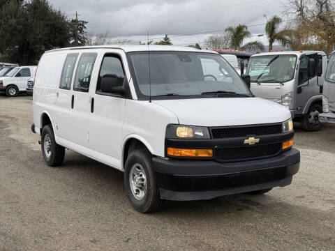2021 Chevrolet Express 2500