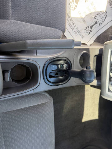 2004 Chrysler Sebring