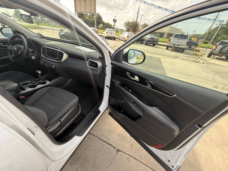 2019 Kia Sorento L