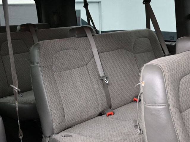 2017 Chevrolet Express LT 3500