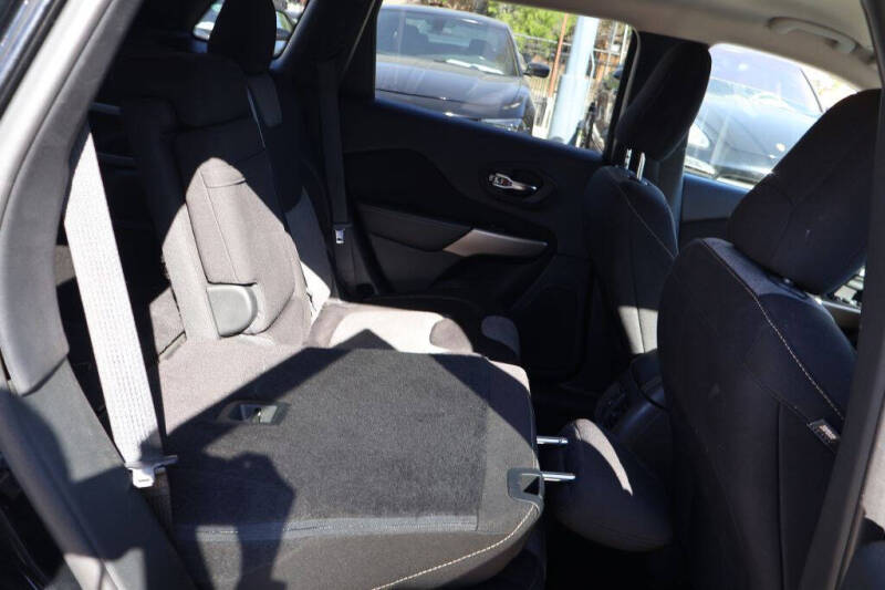 2018 Jeep Cherokee Latitude