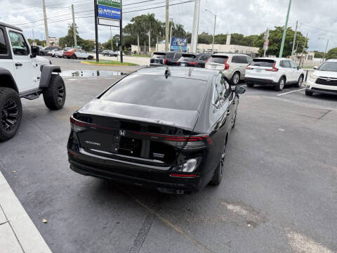 2023 Honda Accord Hybrid Touring