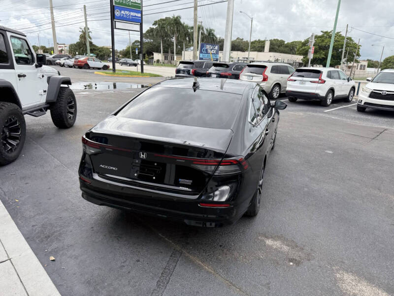 2023 Honda Accord Hybrid Touring