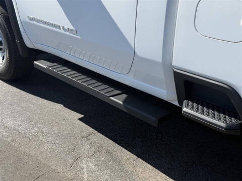 2024 GMC Sierra 2500HD Pro