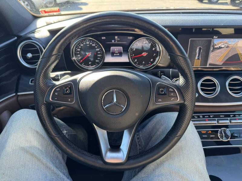 2017 Mercedes-Benz E-Class E 300 4MATIC