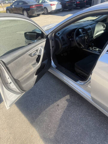 2015 Nissan Altima 2.5 S