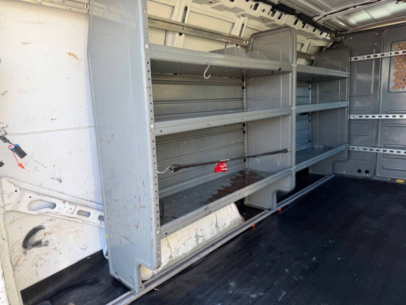 2021 Chevrolet Express 2500