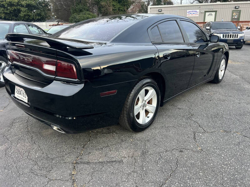 2014 Dodge Charger SE