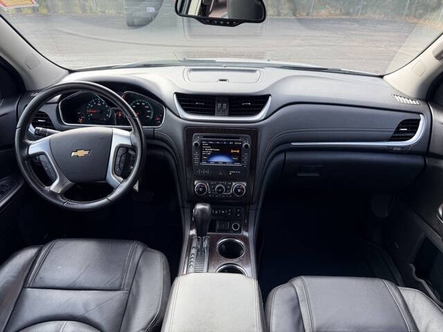 2017 Chevrolet Traverse LT