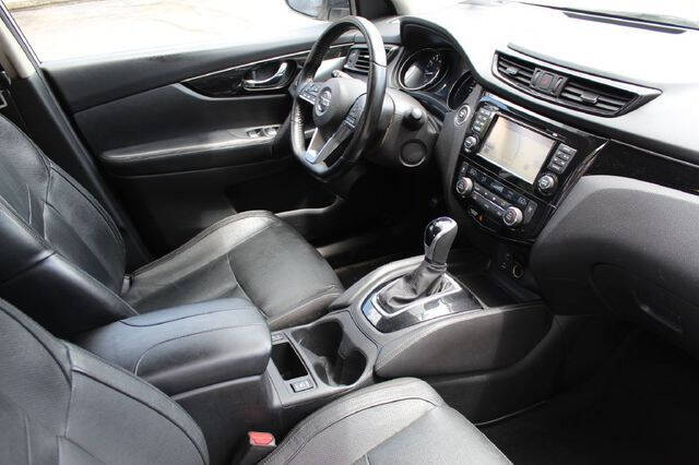 2017 Nissan Rogue Sport SL