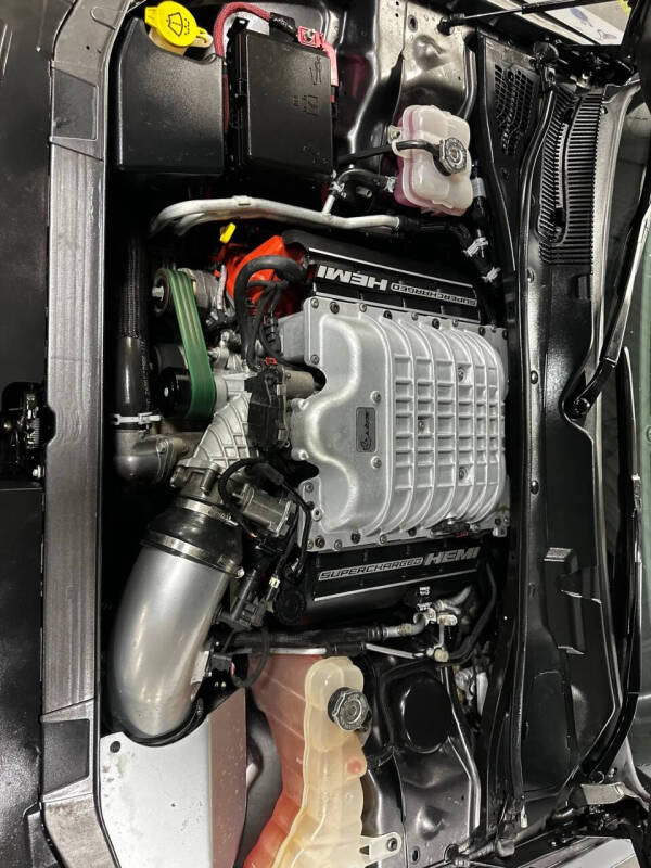 2016 Dodge Challenger SRT Hellcat