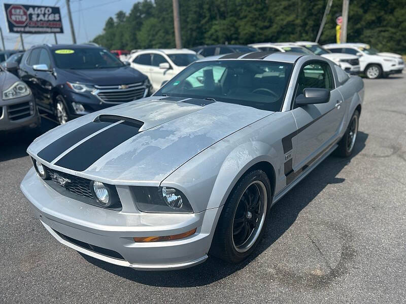 2006 Ford Mustang