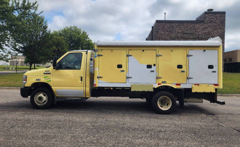 2018 Ford E-Series E-450 SD