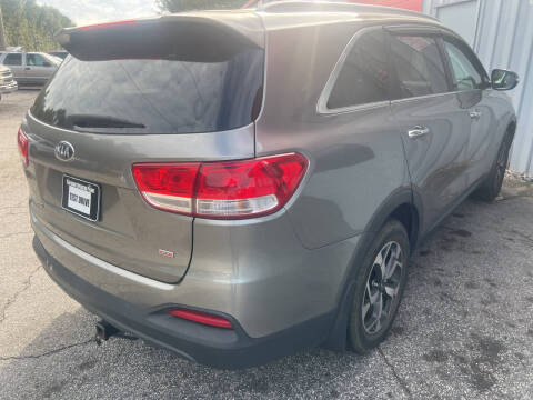 2016 Kia Sorento LX