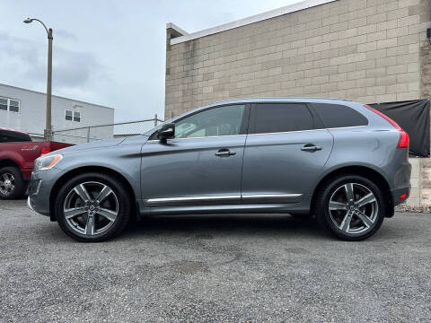 2017 Volvo XC60 T6 Dynamic