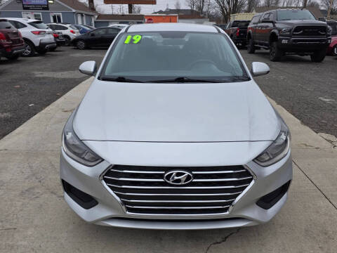 2019 Hyundai Accent SE