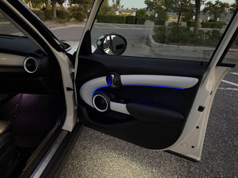 2015 MINI Hardtop 4 Door Cooper S