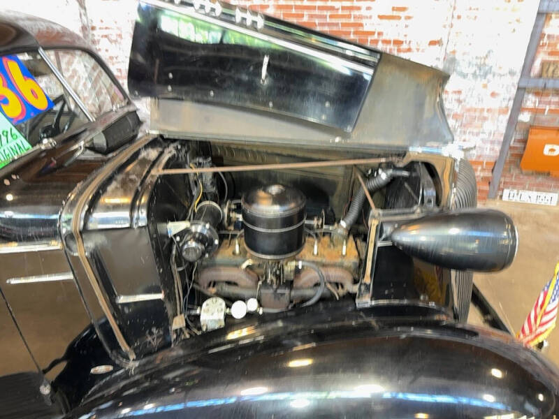 1936 Oldsmobile F-36