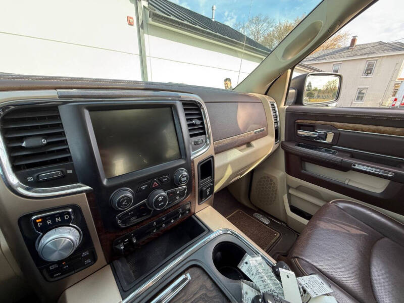 2016 RAM 1500 Laramie Longhorn