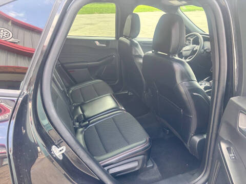 2025 Ford Escape ST-Line