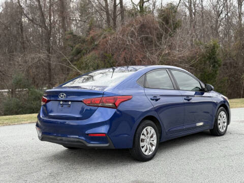 2019 Hyundai Accent SE